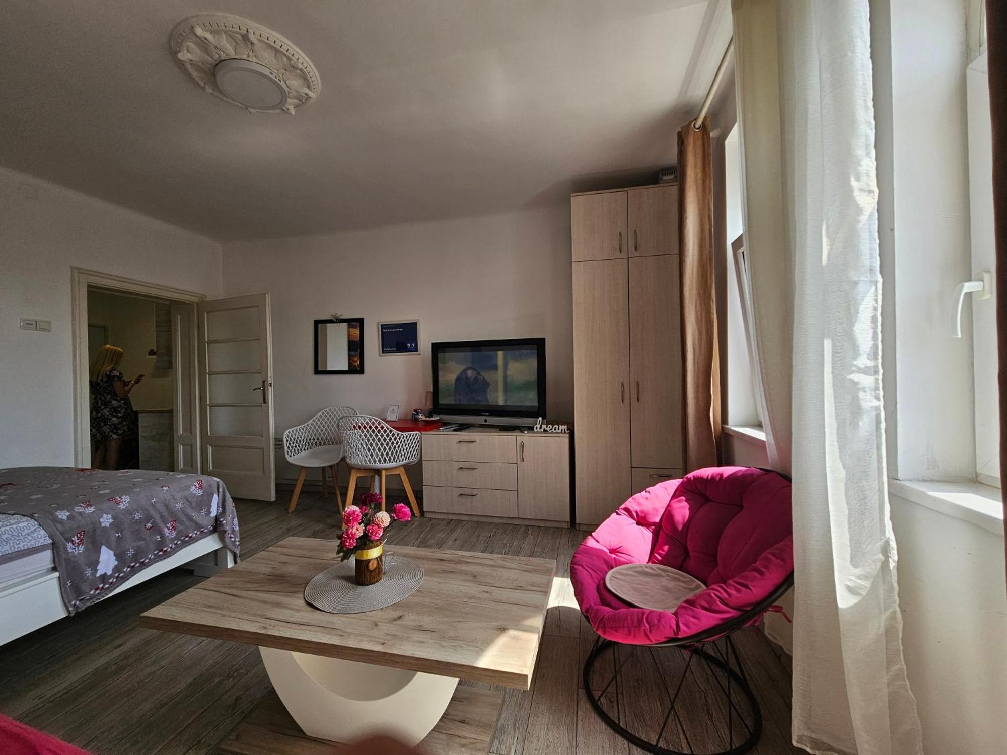 Matea Apartman Белград Экстерьер фото