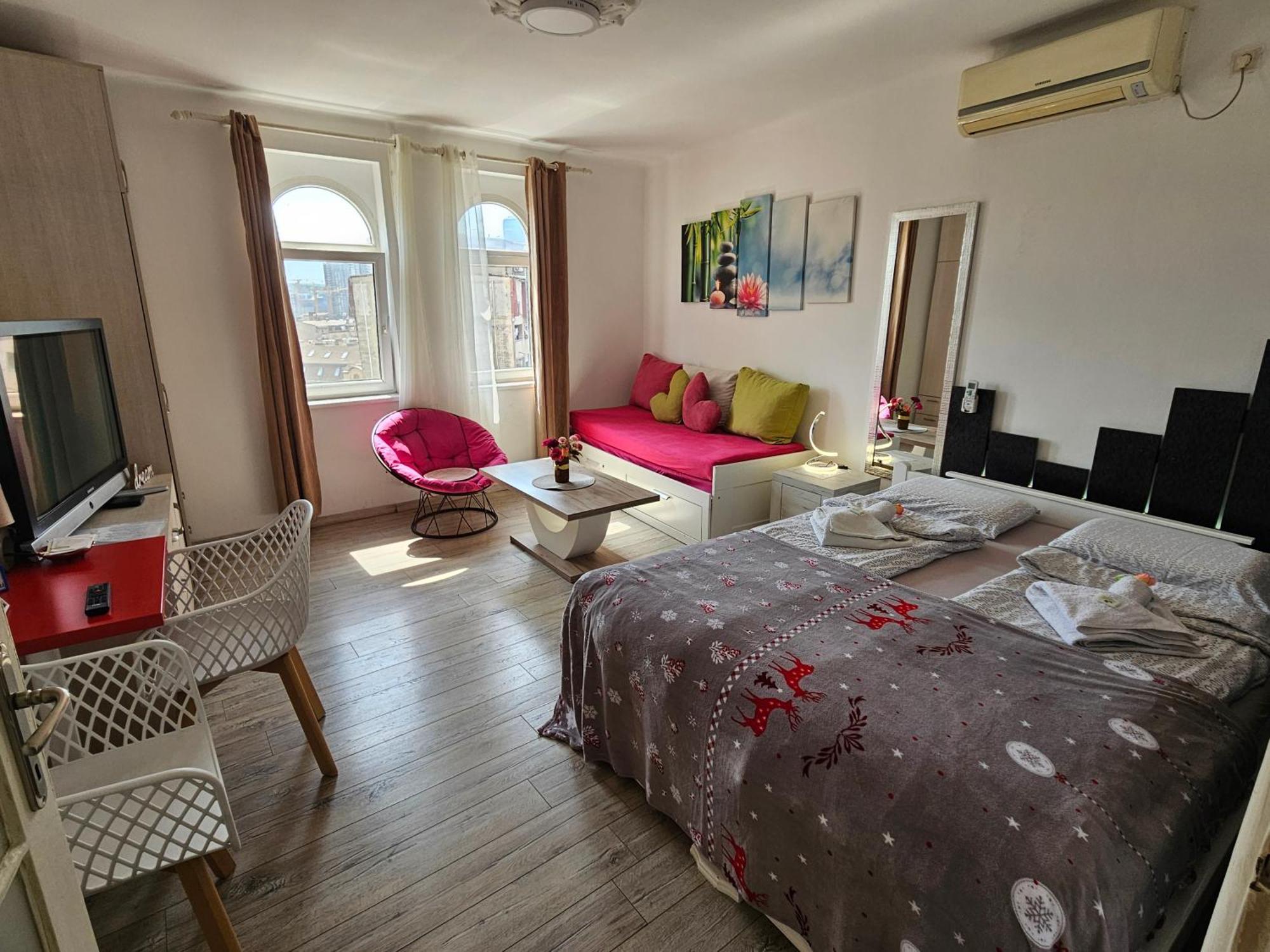 Matea Apartman Белград Экстерьер фото